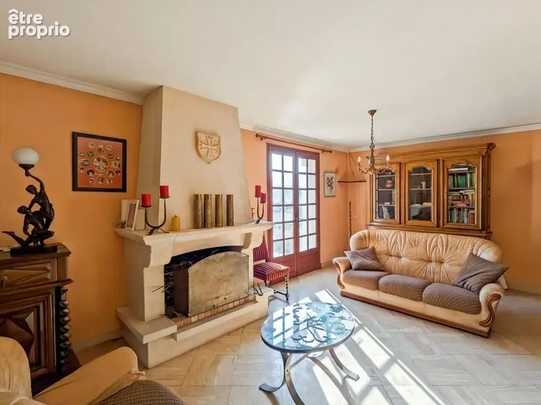 Maison 5 pièces de plain-pied avec sous-sol - Lescure d'Albigeois - photo 4