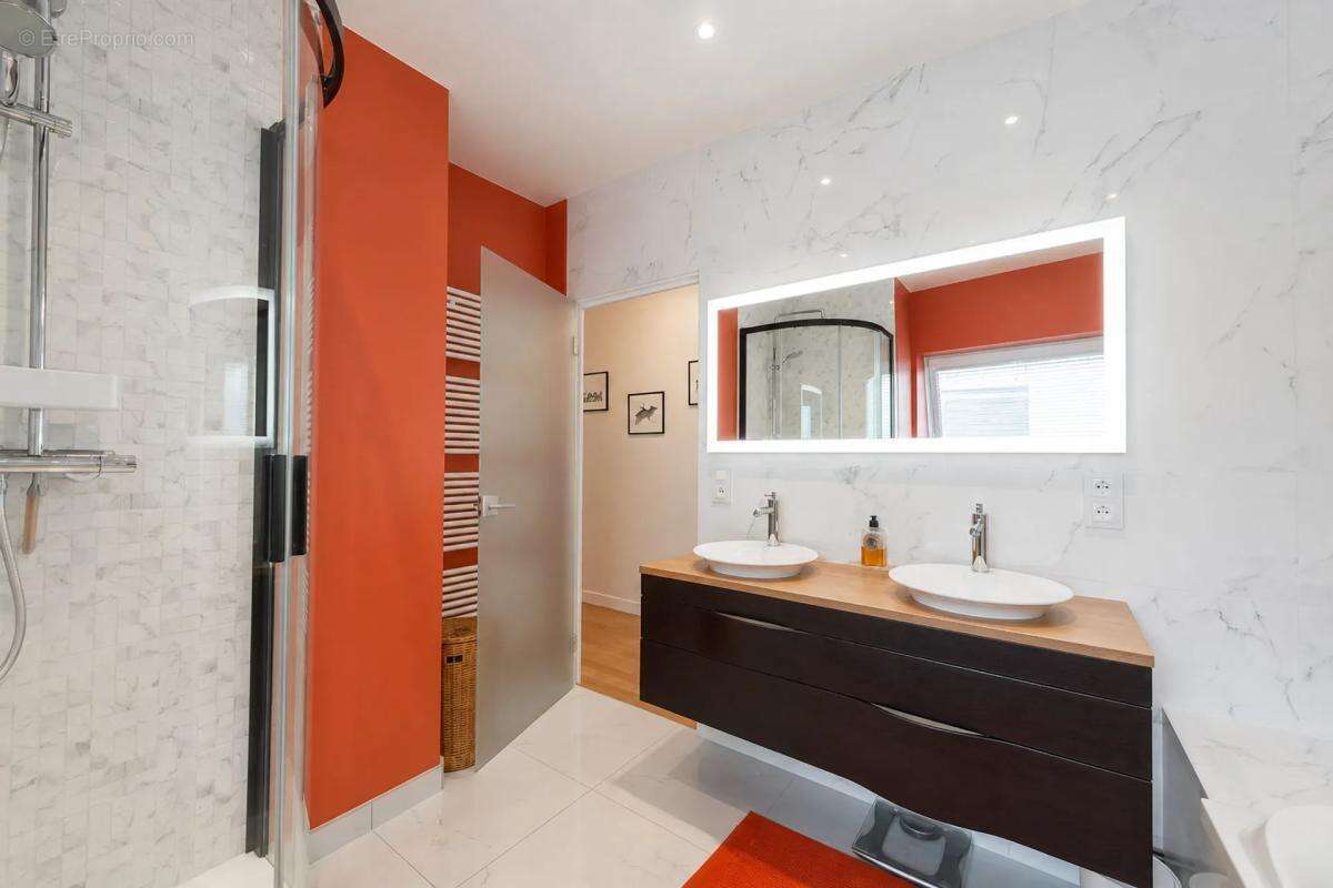Appartement lumineux et spacieux centre Reims - photo 9