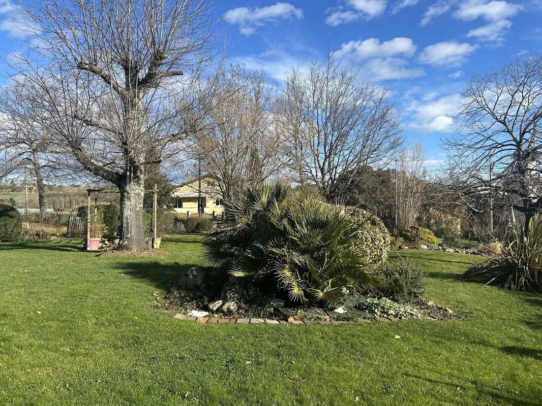 Maison à BEAUMONT-DE-LOMAGNE