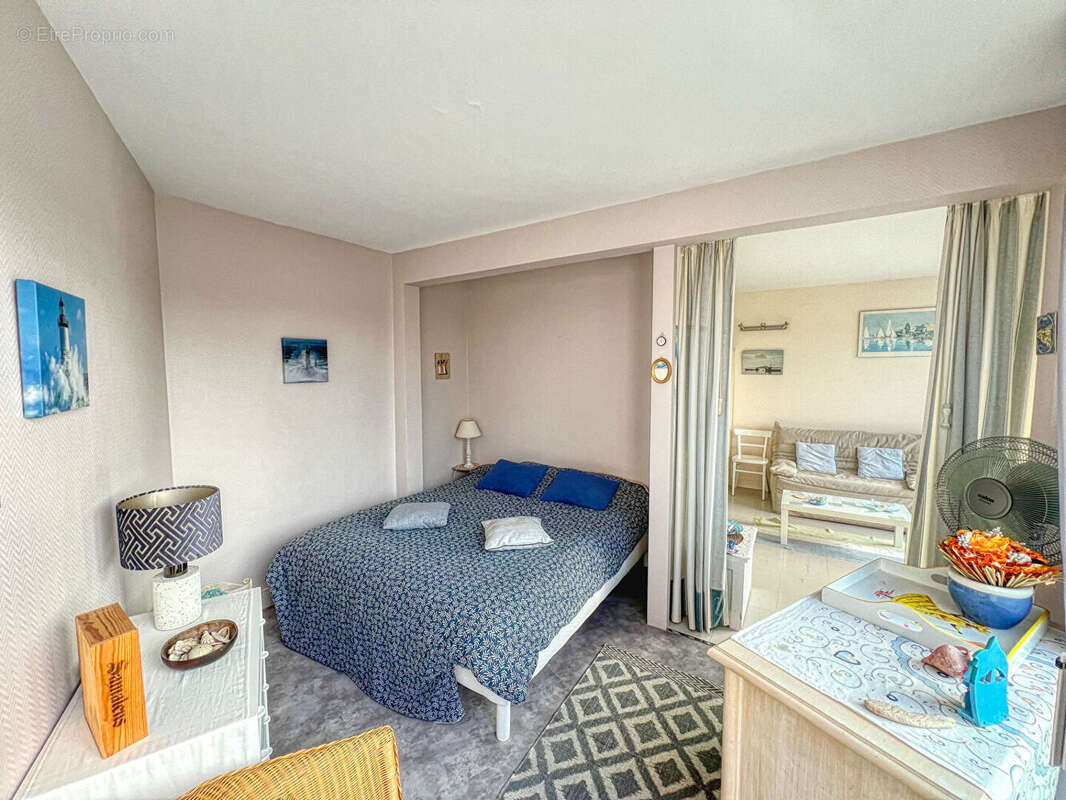 Appartement à VAUX-SUR-MER