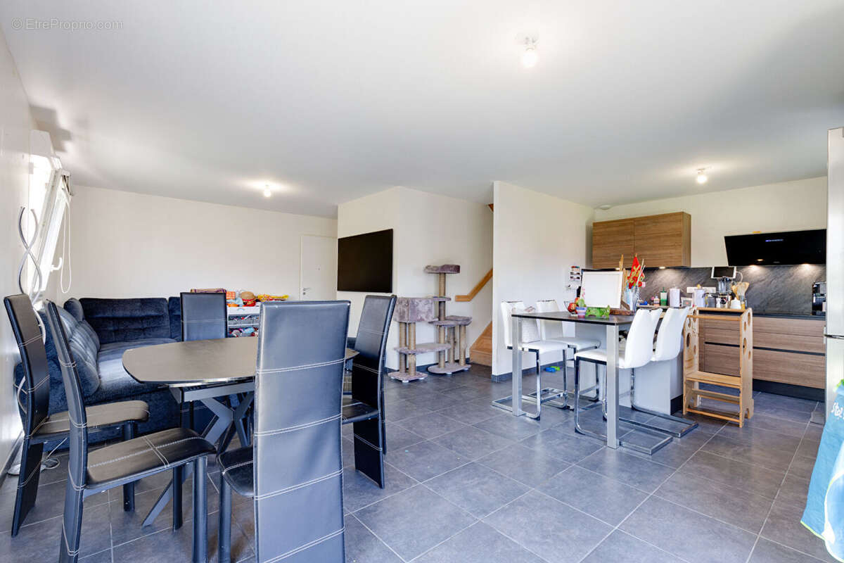 Appartement à BONS-EN-CHABLAIS