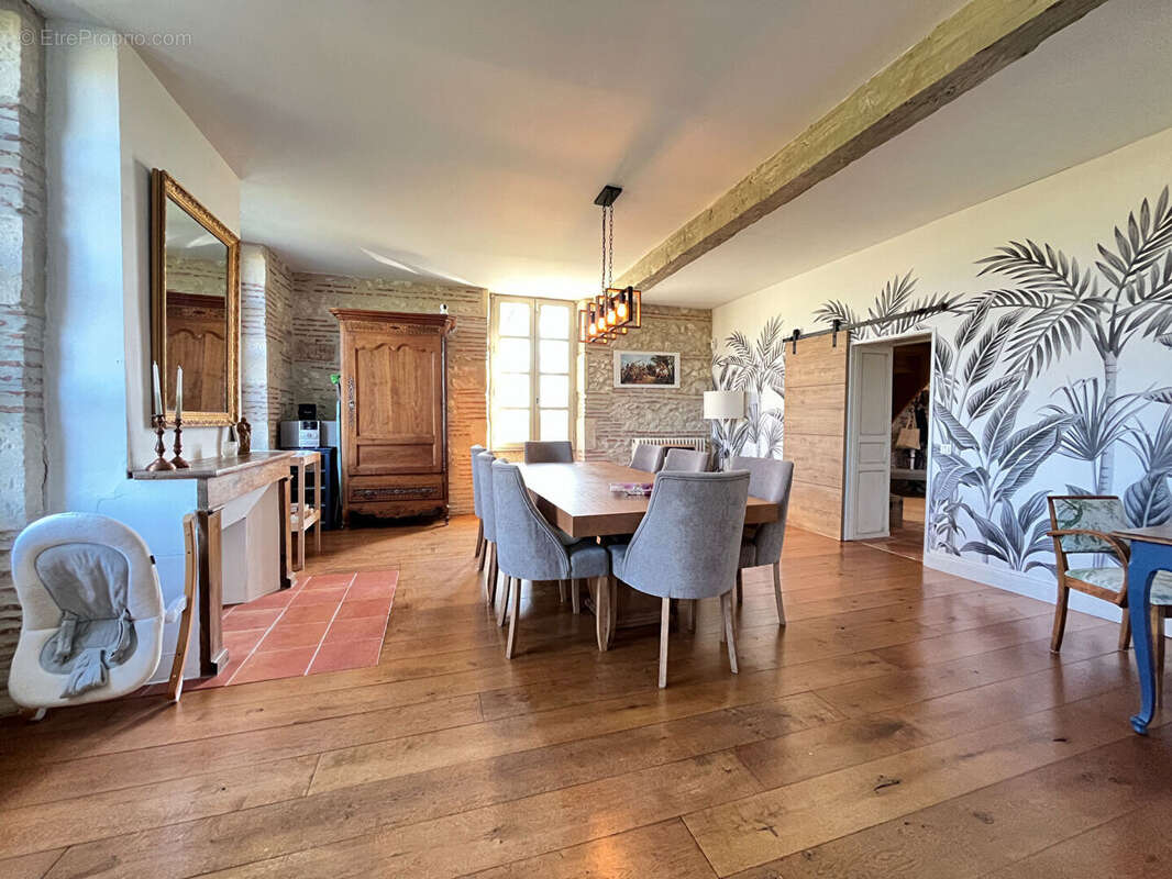 Maison à VILLENEUVE-SUR-LOT