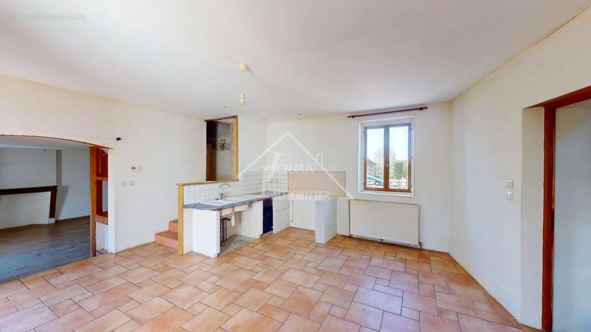 Maison à BOURBON-L'ARCHAMBAULT