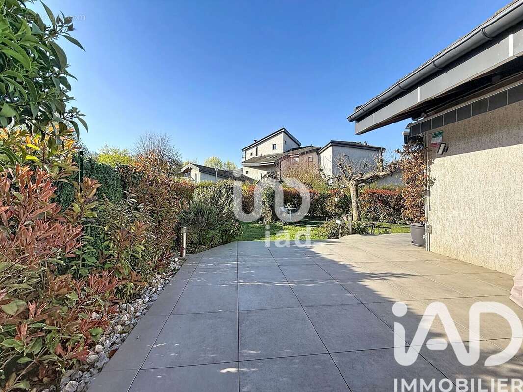 Photo 2 - Appartement à CRAN-GEVRIER