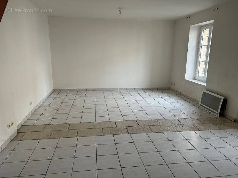 Appartement à PUGNAC