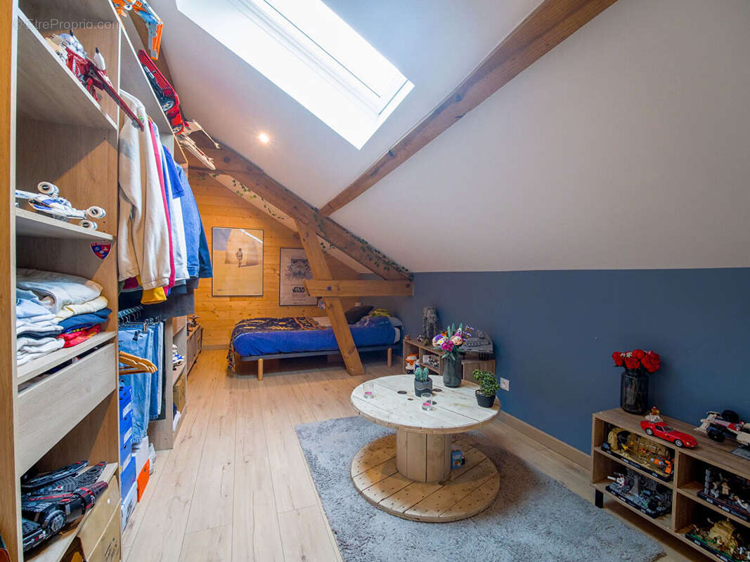 Maison à SAINTE-EULALIE-EN-BORN