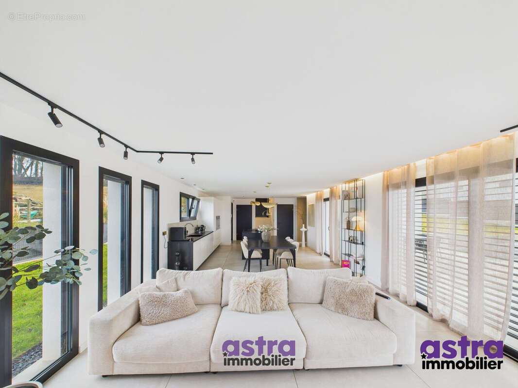 Maison à MICHELBACH-LE-HAUT