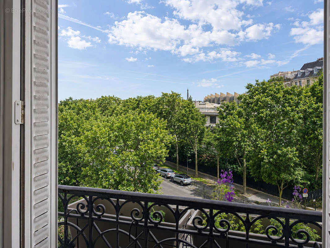Appartement à BOULOGNE-BILLANCOURT
