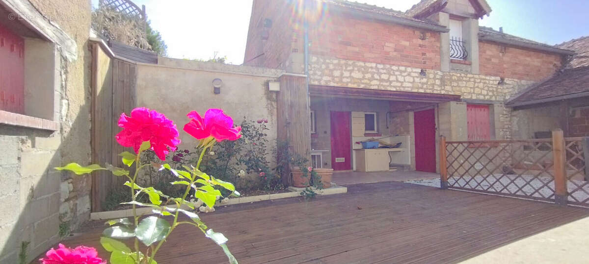 Tournon saint pierre - photo 3