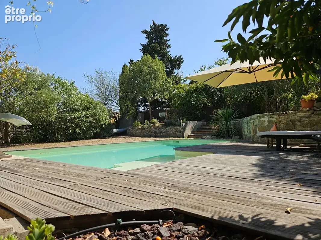 Maison vigneronne avec piscine et dépendances - photo 3