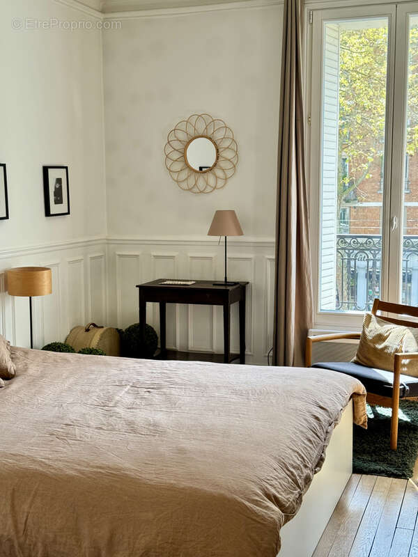 Appartement à PARIS-14E