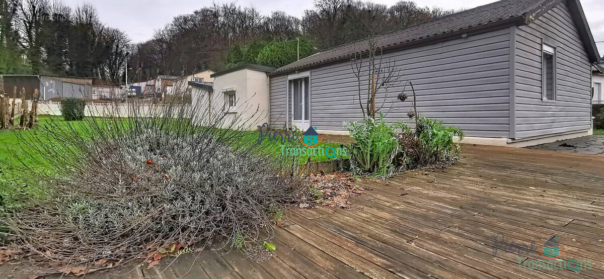 Maison à GRUCHET-LE-VALASSE