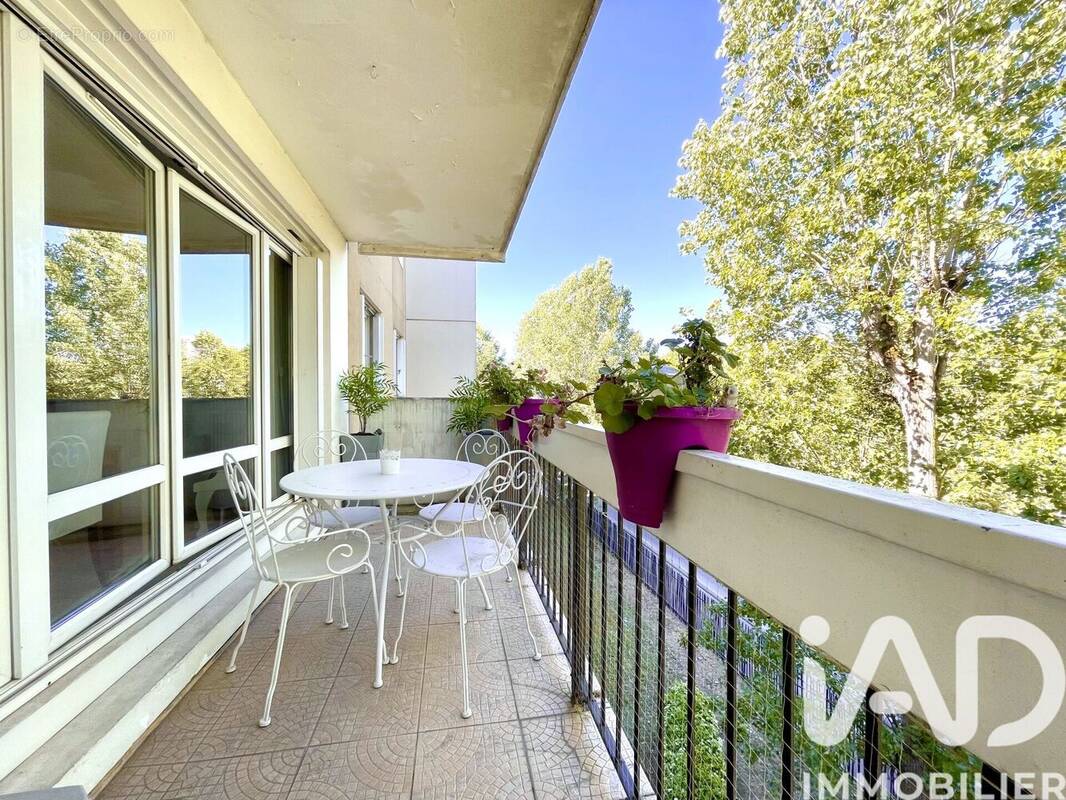 Photo 1 - Appartement à TAVERNY