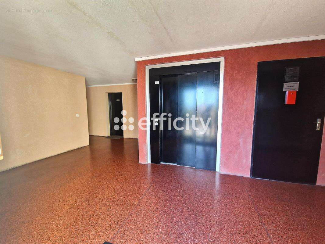 Appartement à SAINTES