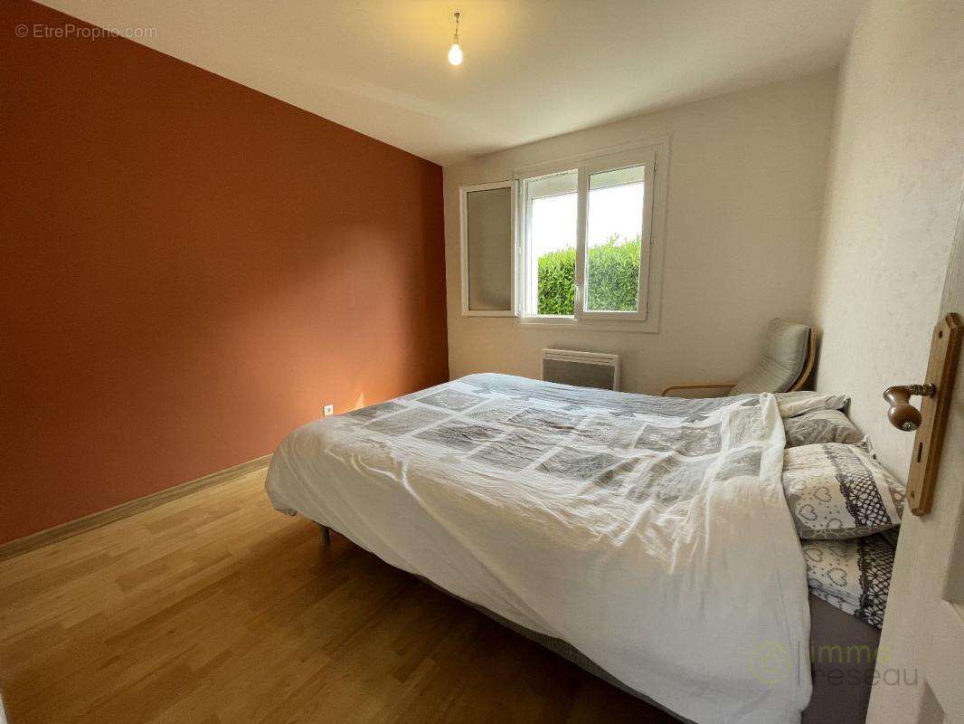 Maison 90 m² à Mainsat  - photo 11