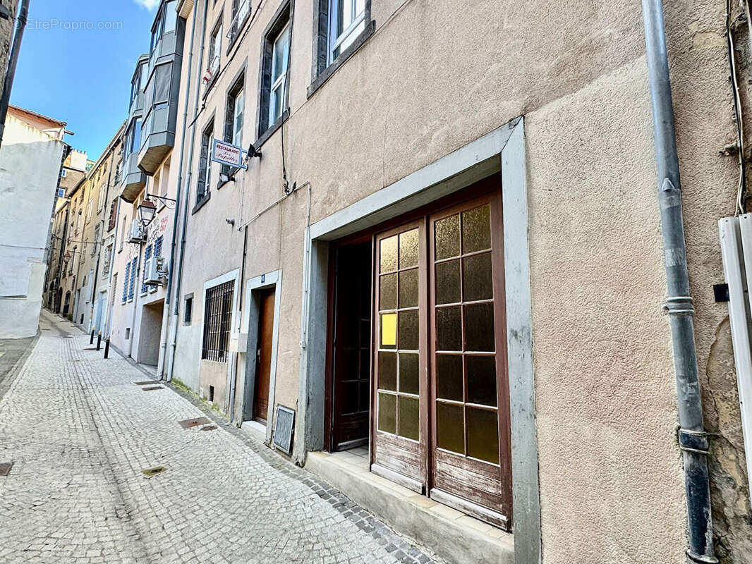 Commerce à CLERMONT-FERRAND