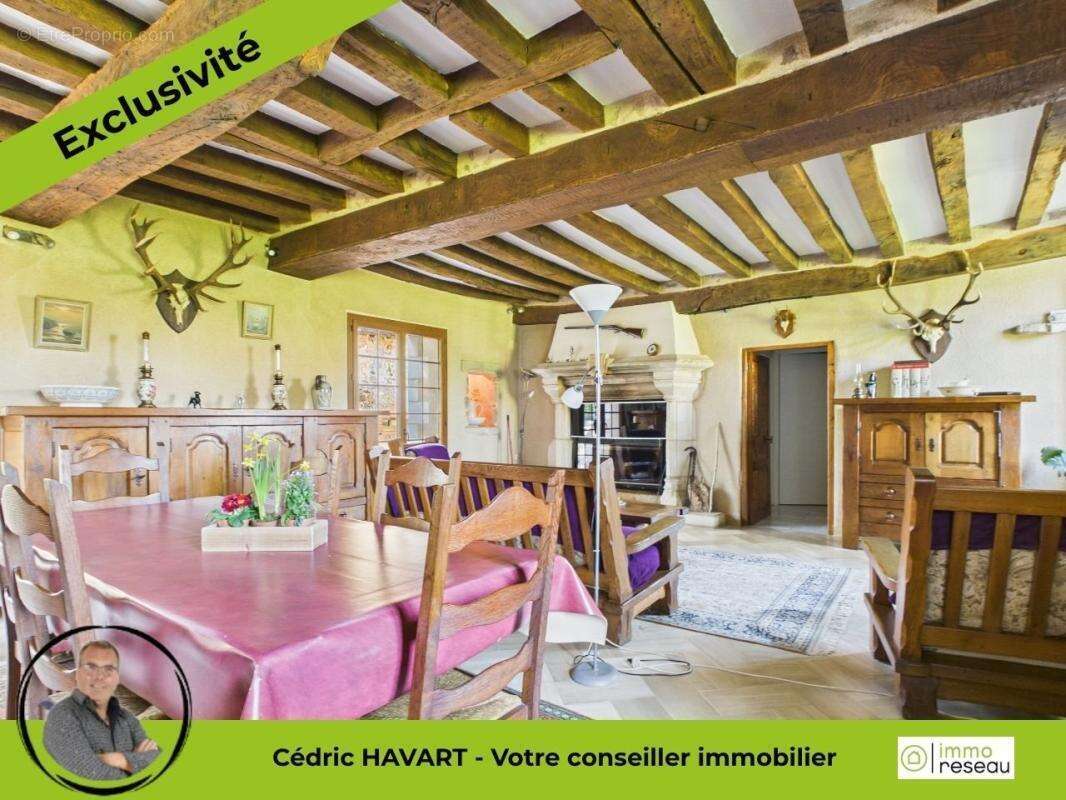 Maison à LIGNAC