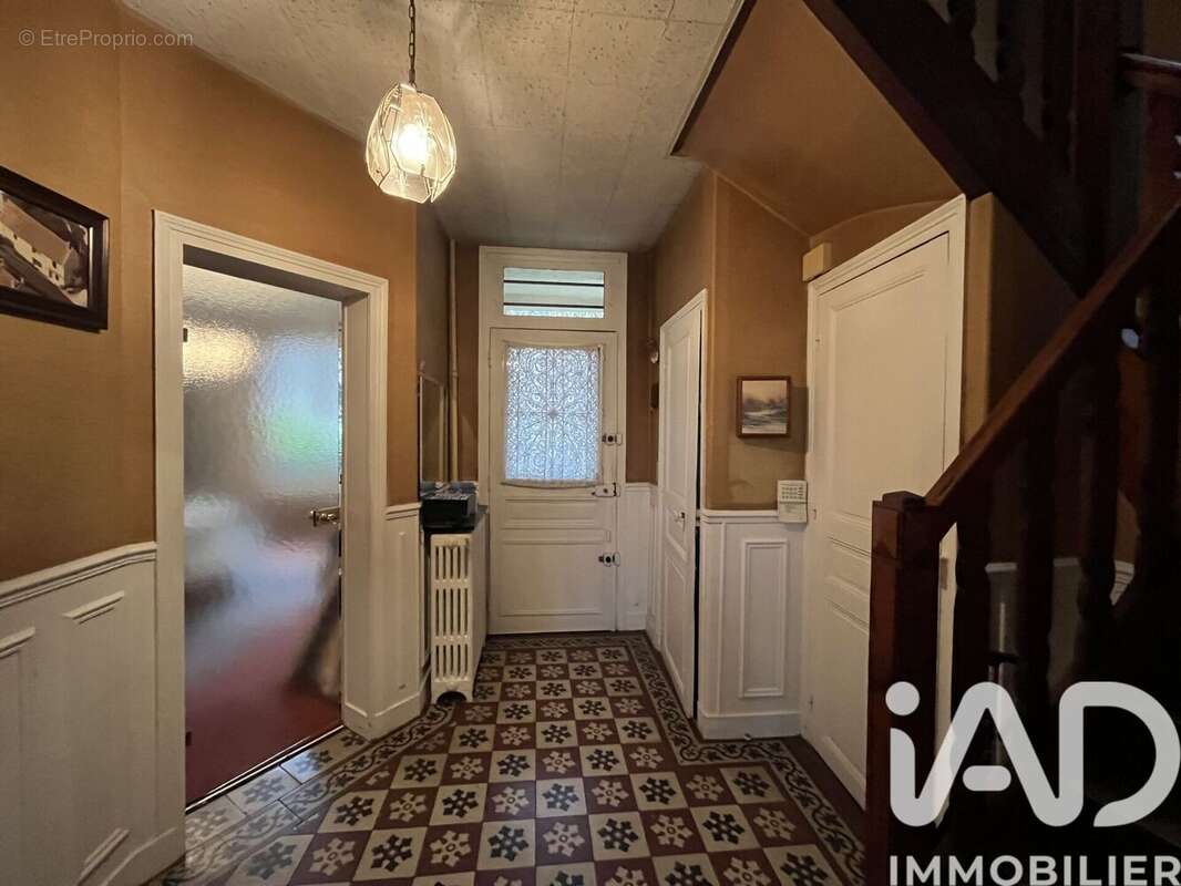 Photo 9 - Maison à VILLEMOMBLE