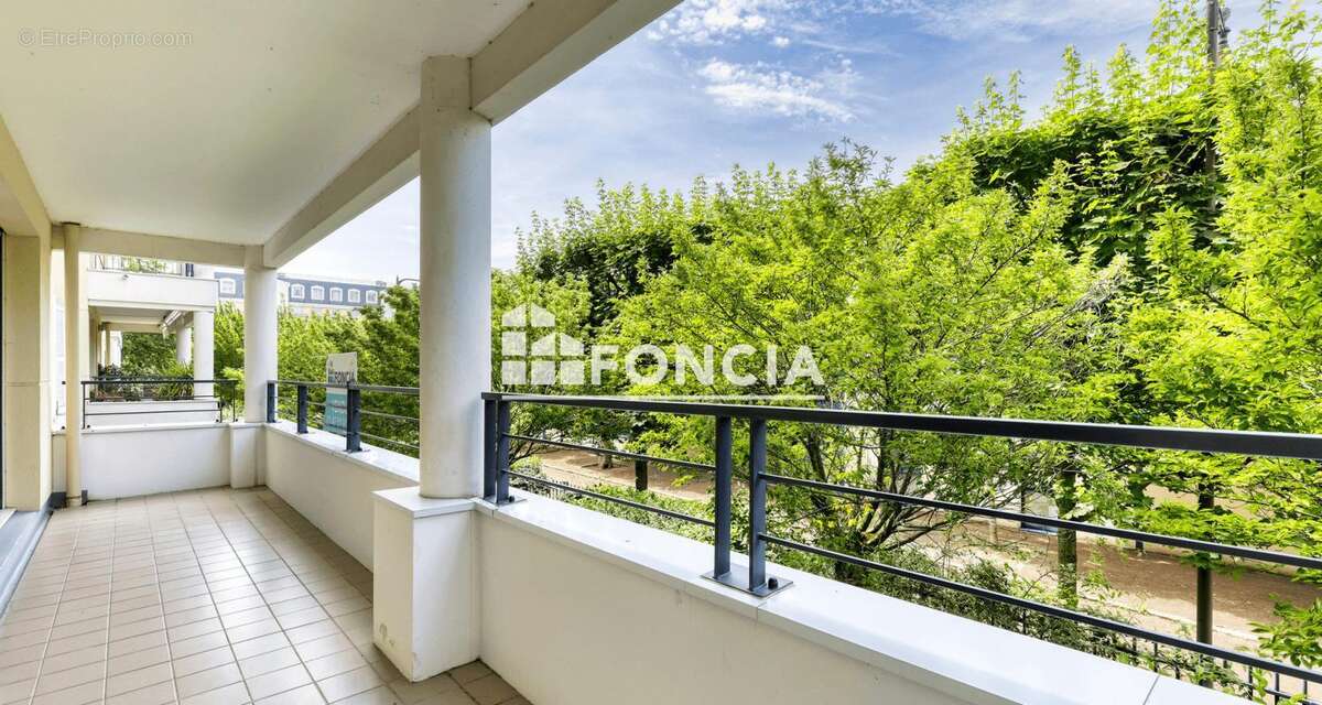 Appartement à RUEIL-MALMAISON