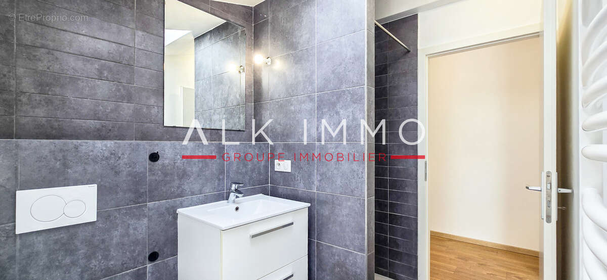 Appartement T5 - 106 m2 - photo 4