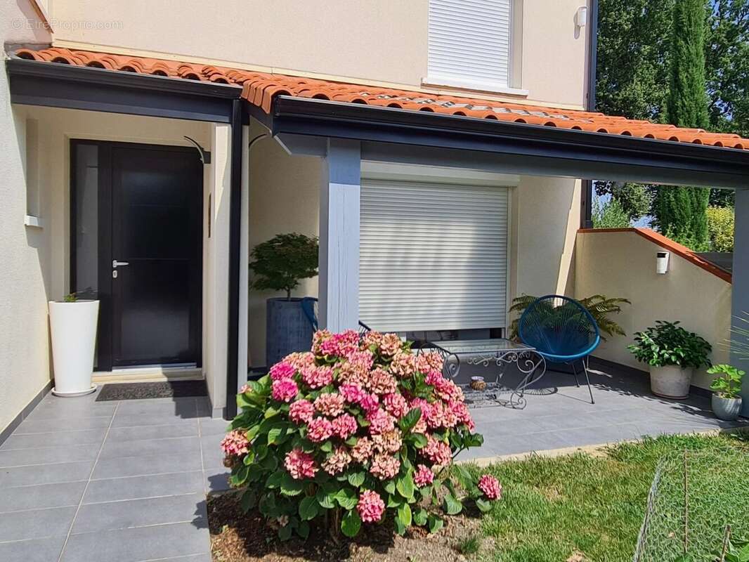 Maison à CASTELMAUROU