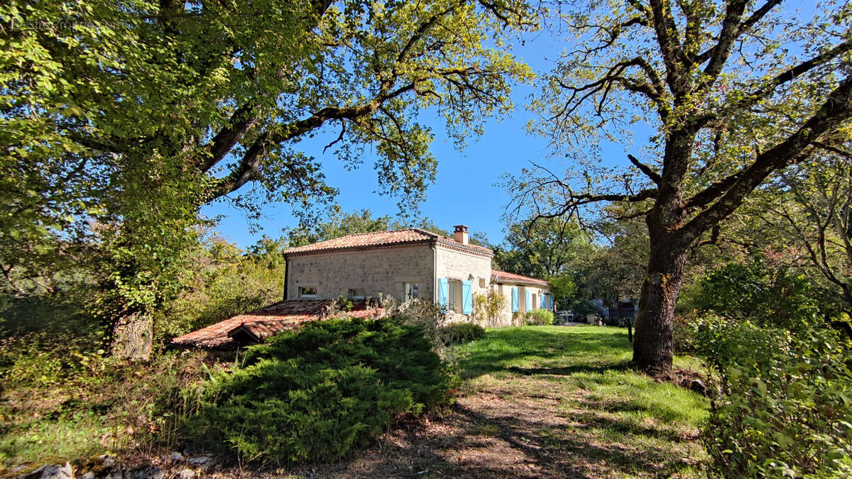 Maison à BAGAT-EN-QUERCY