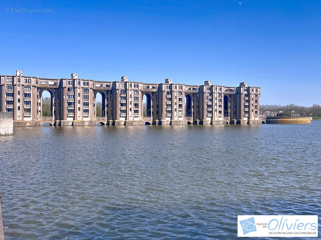 Appartement à MONTIGNY-LE-BRETONNEUX