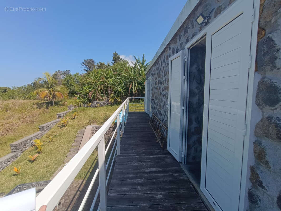 Maison à PETITE-ILE