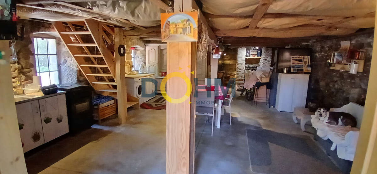 Maison à JOB