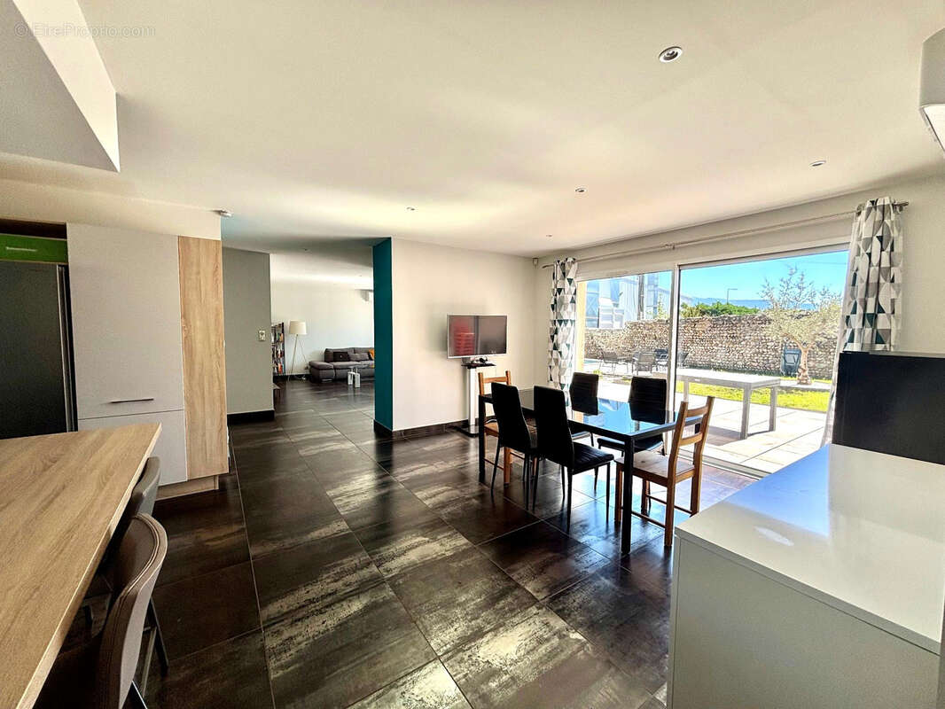 Maison à CHATUZANGE-LE-GOUBET