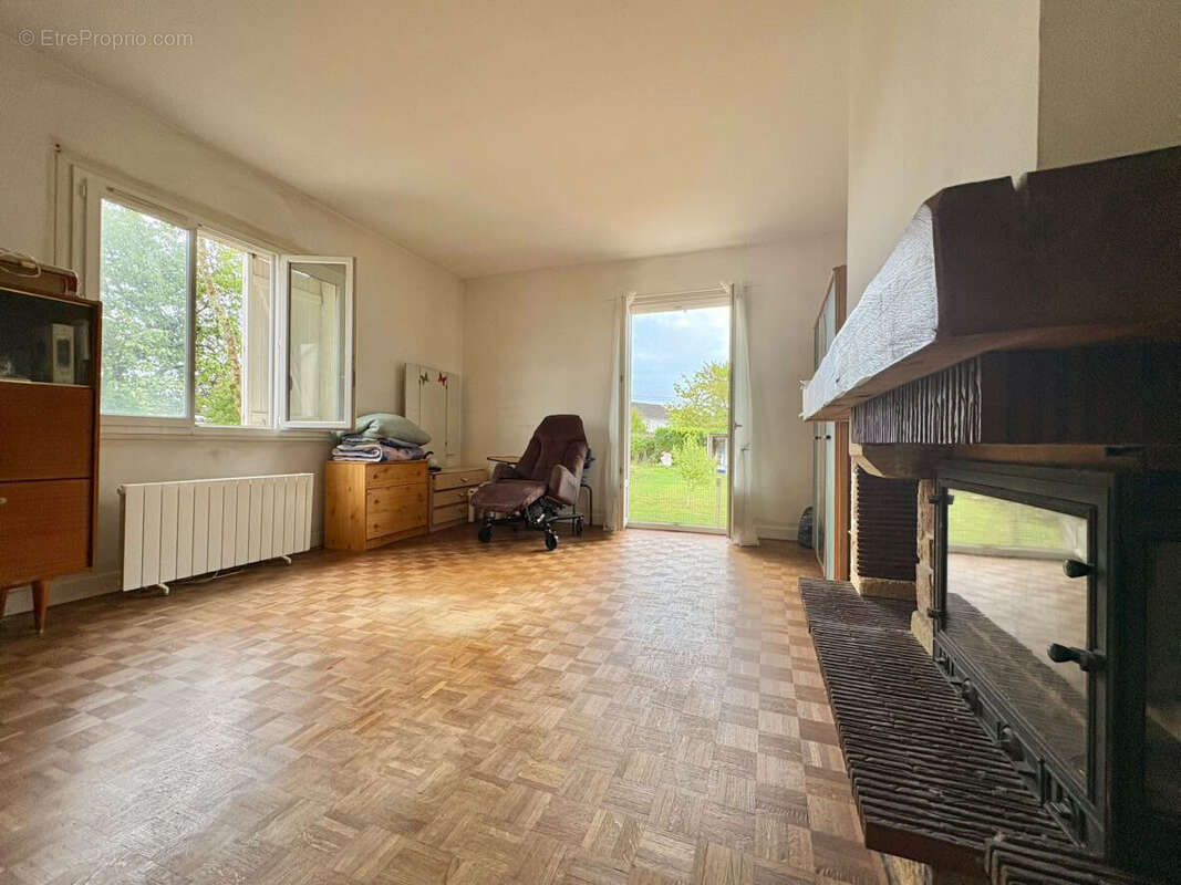 Maison à SAINT-MAUR