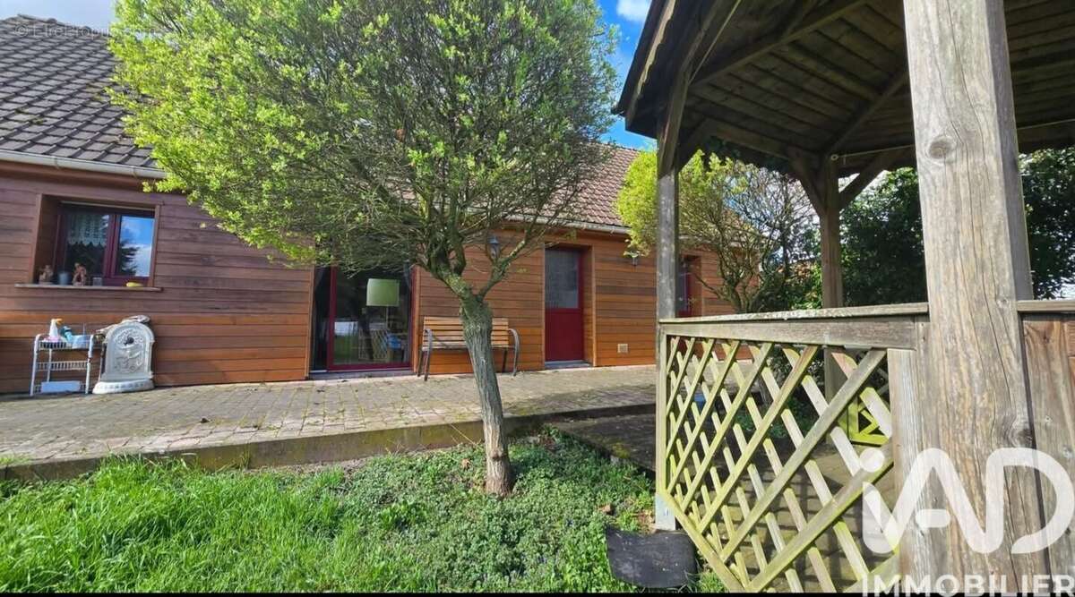 Photo 3 - Maison à LESTREM