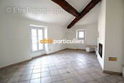 Appartement à ROQUEBRUNE-SUR-ARGENS