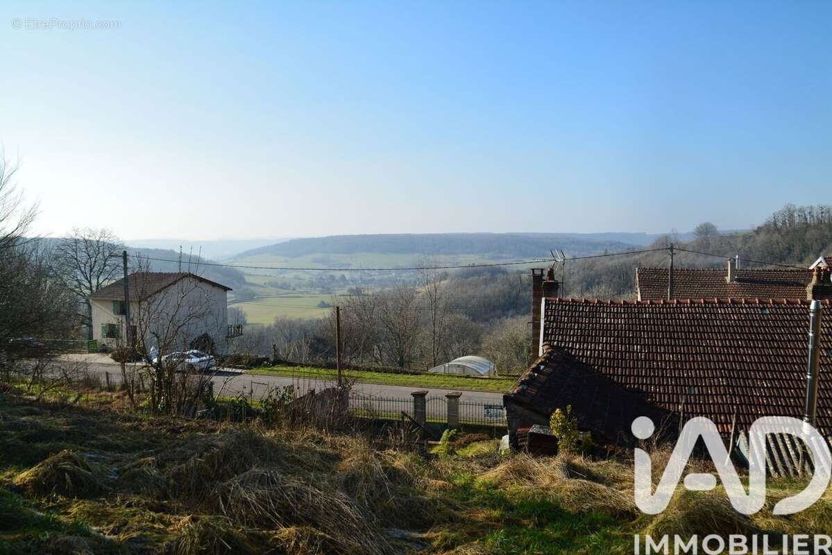 Maison 110 m² à Coiffy-Le-Haut  - photo 7