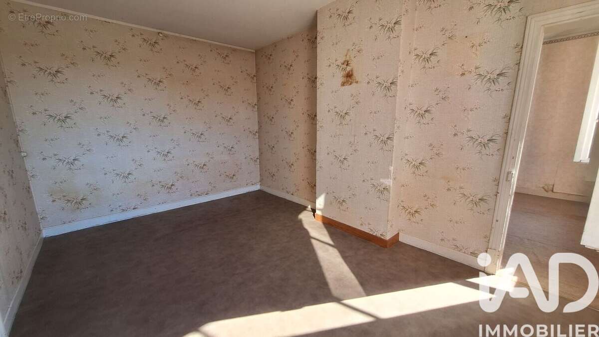 Maison 132 m² à Monthois  - photo 6