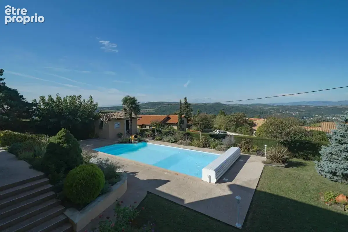 Maison - 4 Chambres - Dont 1 suite parentale - Garage - Piscine - Pool House - Jardin - Terrasse - Au calme absolu - Jolie vue d - photo 9