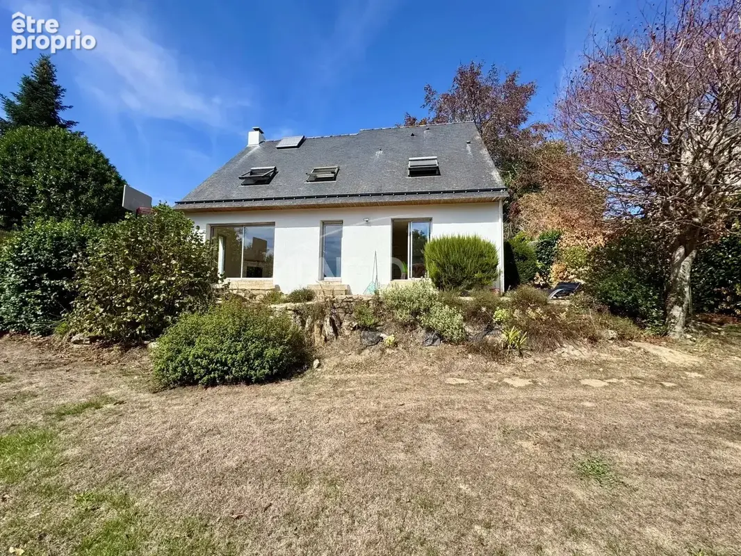 Orvault Bourg - Maison 5 chambres, jardin et vue dégagée - photo 13
