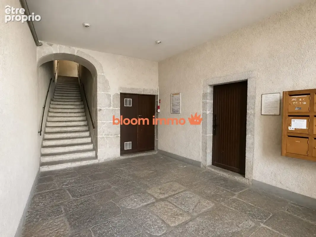 Appartement 35 m² à Chambery  - photo 8