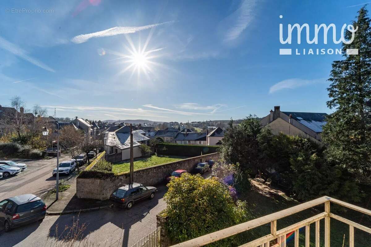 Maison à CHATEAU-CHINON(VILLE)