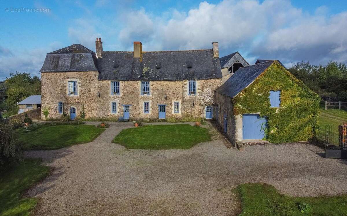 Maison à EVRON