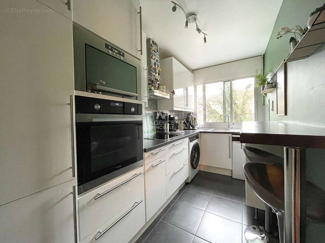 Appartement à CHAVILLE