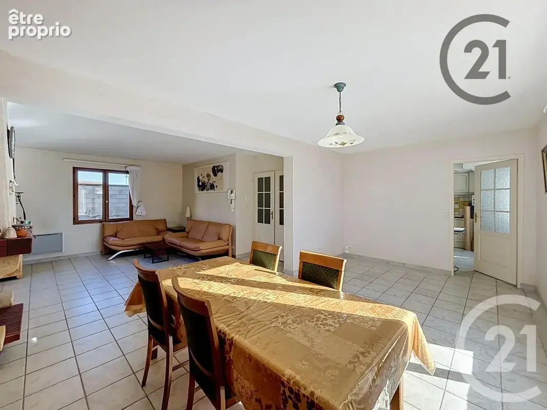 Maison 6 pièces 120 m² à vendre à Bezannes (51430) - photo 8