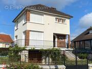 Maison à COMBS-LA-VILLE