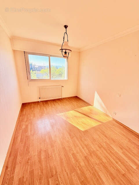 Maison à PREVESSIN-MOENS