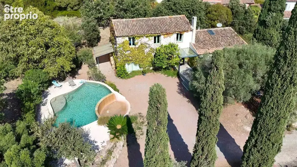 Maison à FREJUS