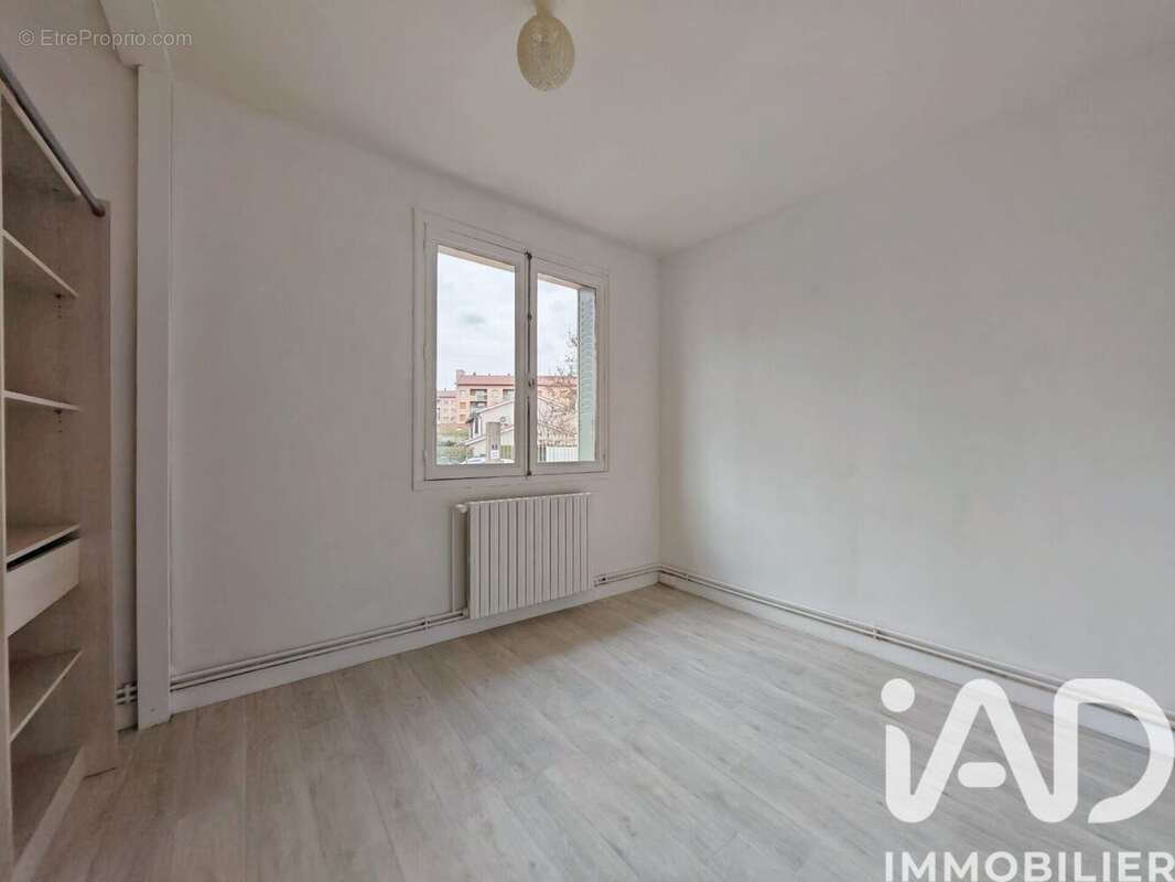 Photo 7 - Appartement à SATHONAY-CAMP
