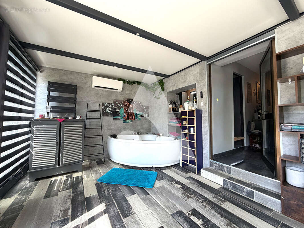 Demeure rare de prestige sur la commune d'Aingeray 5 pièces 145 m² - photo 11