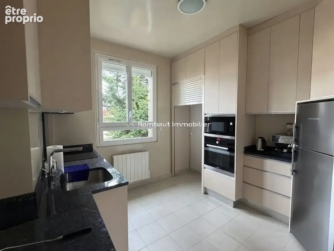Appartement 4 pièces 89 m² à vendre à Viroflay (78220) - photo 2