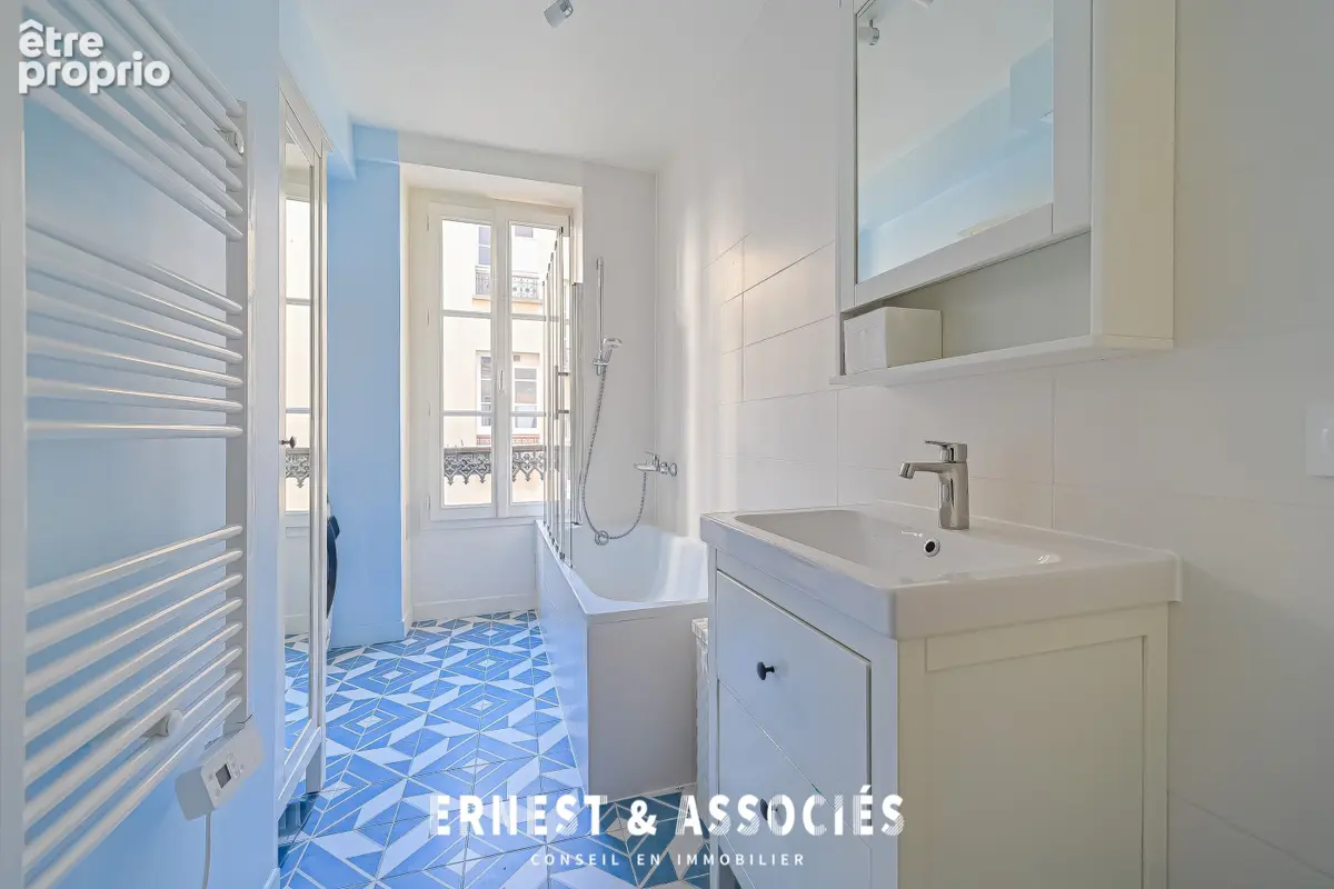 Appartement 3 pièces 60 m² à vendre à Paris-9e (75009) - photo 7