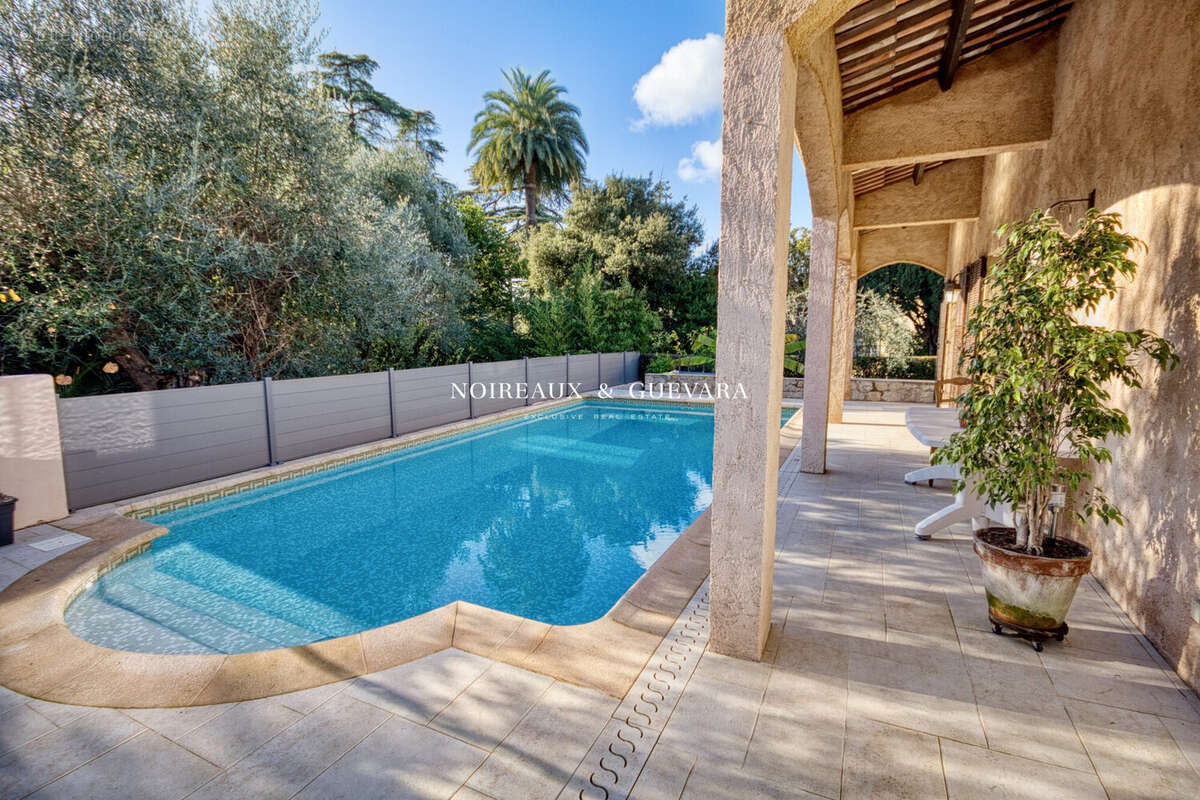 Maison à CANNES